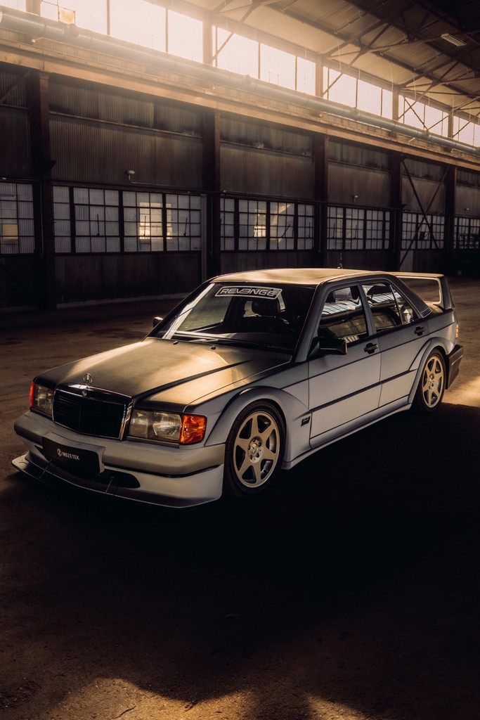 Mercedes-Benz 190E finished in Eclipse