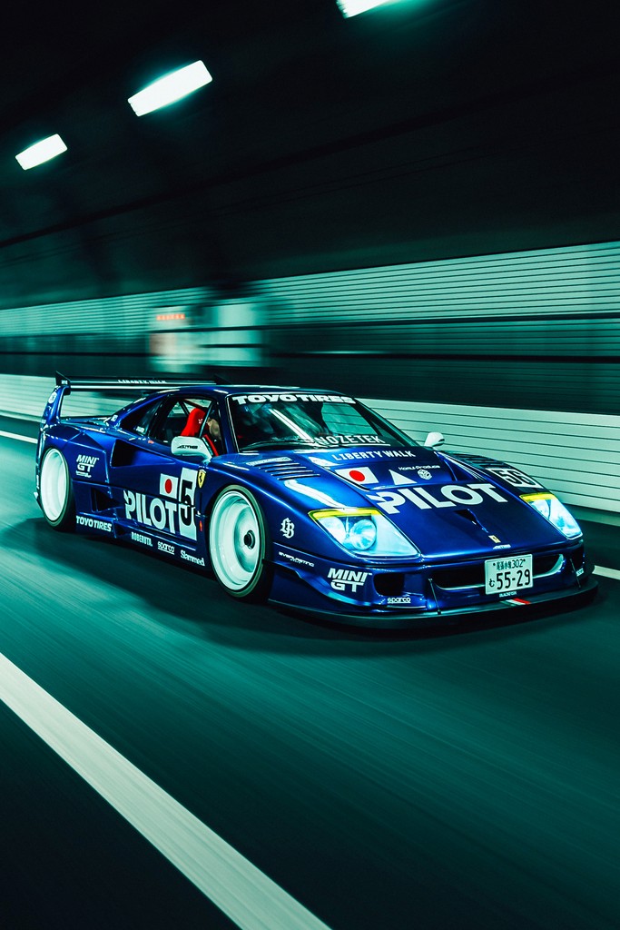 Ferrari F40 finished in Metallic Blueberry